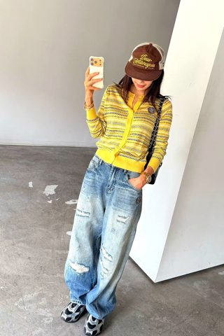 黄色