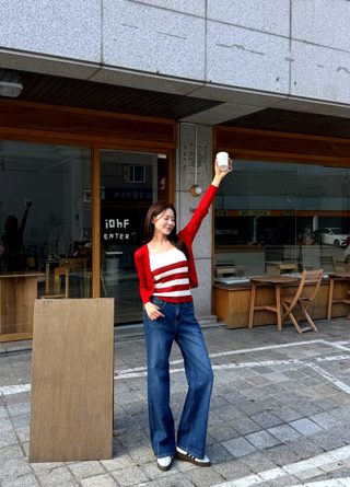 蓝色