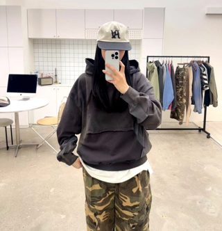 蓝色