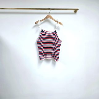 红色