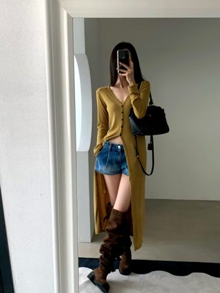 黄色