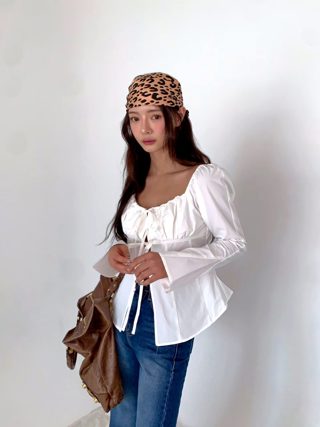 白色