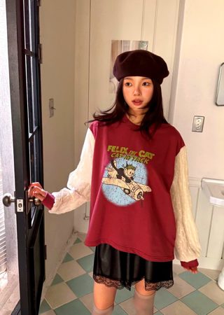 酒红色