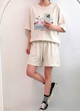 米色