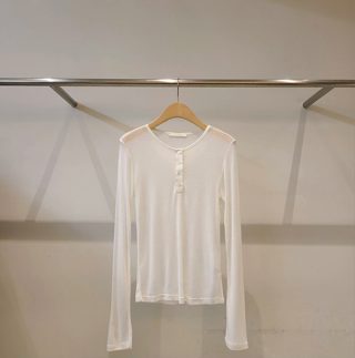 白色