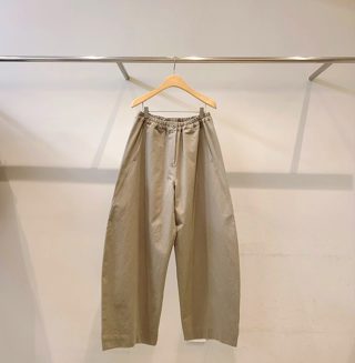 米色