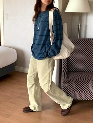蓝色