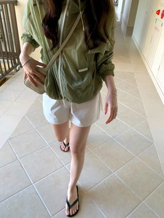 绿色