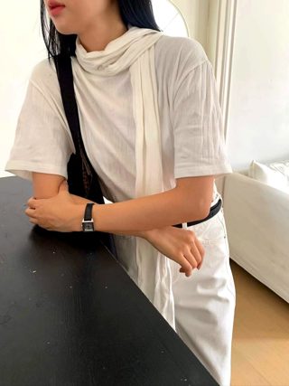 白色