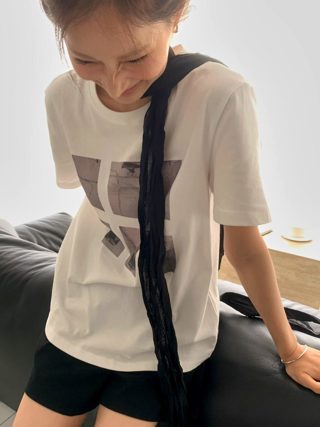 白色