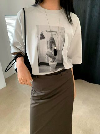 灰色