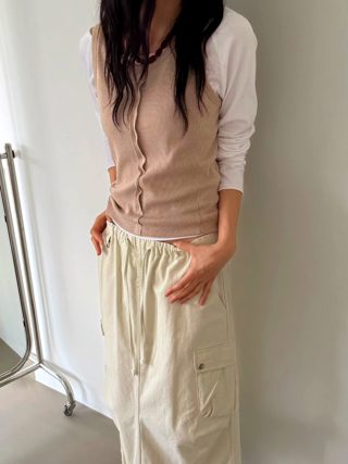 灰色