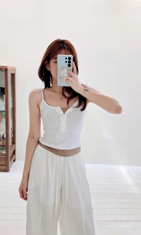 白色