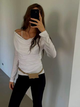 白色