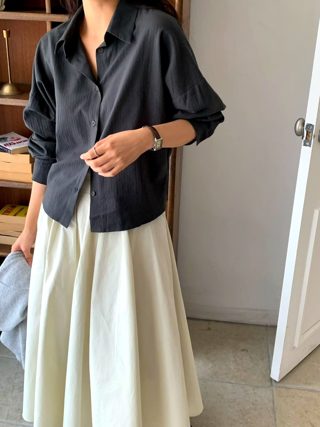 黑色