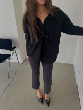黑色