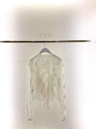 白色