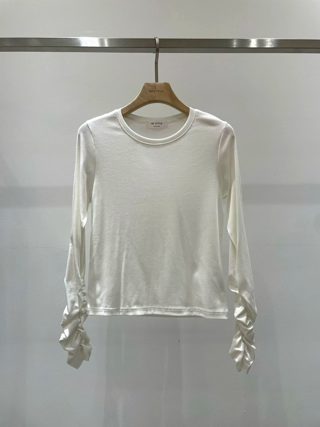 白色