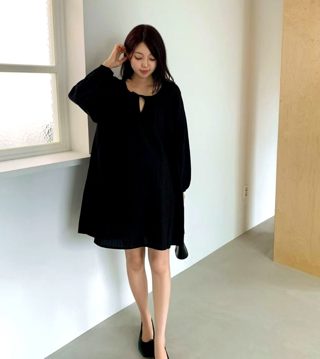 黑色