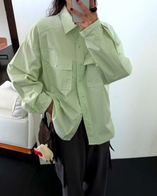 浅绿色