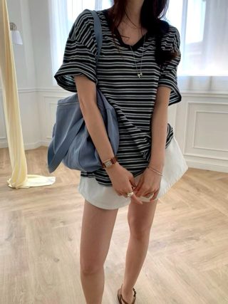 蓝色