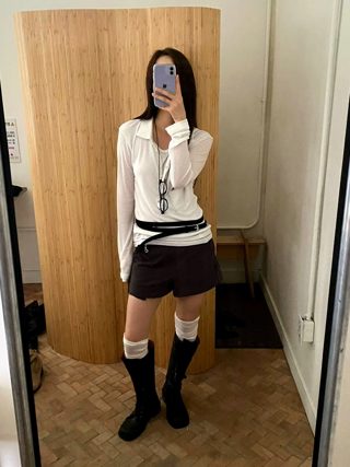 白色