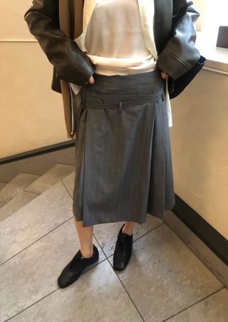 白色