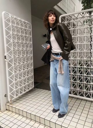 白色