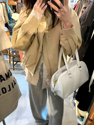 白色