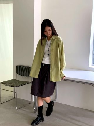 浅绿色