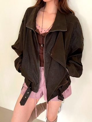 深棕色