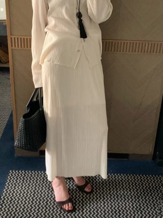 白色