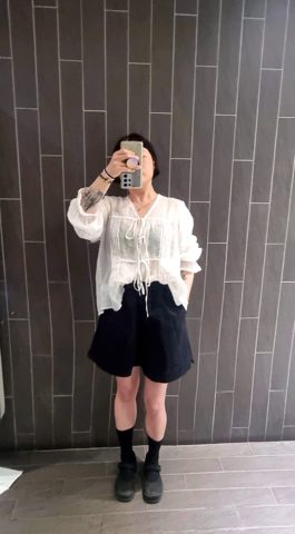 白色