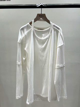白色