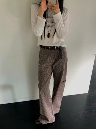 白色