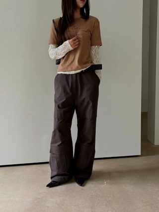 深棕色