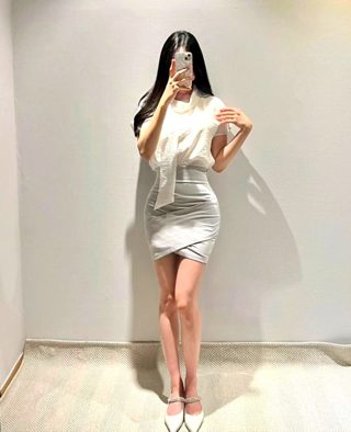 白色