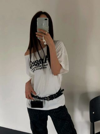 白色