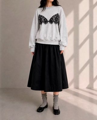 灰色