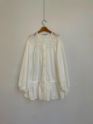 白色