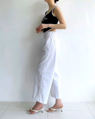 白色