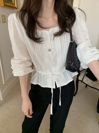 白色