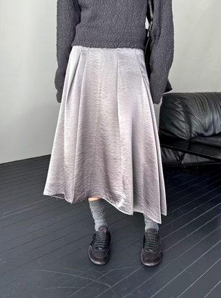 灰色