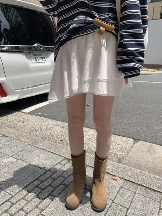 白色