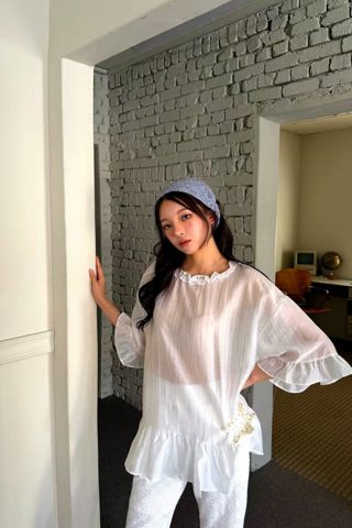 白色