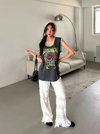 白色