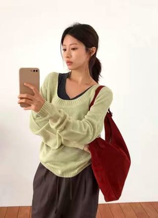 浅绿色