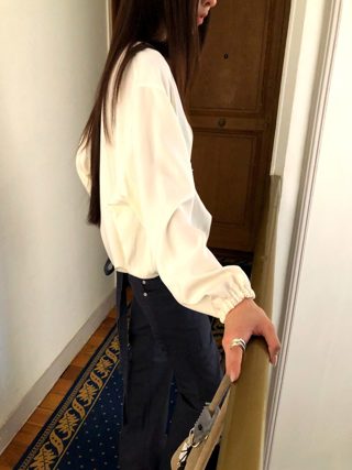 白色