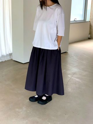白色