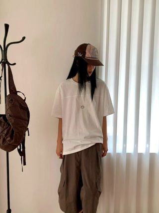 白色